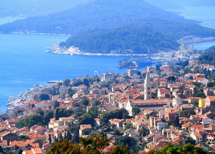 Apartment By The Sea Mali Lošinj