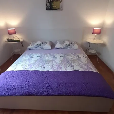 By The Sea Apartman Mali Losinj